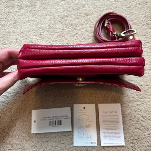 Sapahn - Sarah Ann Crossbody Belt Bag - Picture 5 of 11